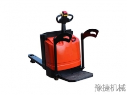 米兰在线注册机械讲解：叉车防漏油的八大技巧
